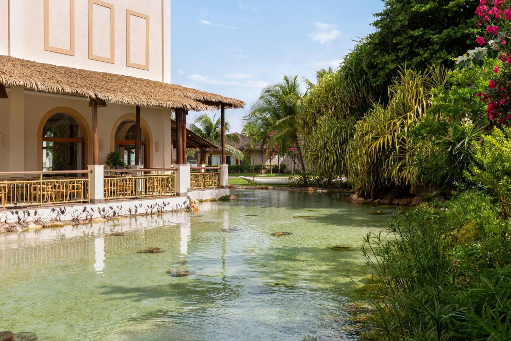 Grand Palladium Imbassai Resort & Spa Exterior photo