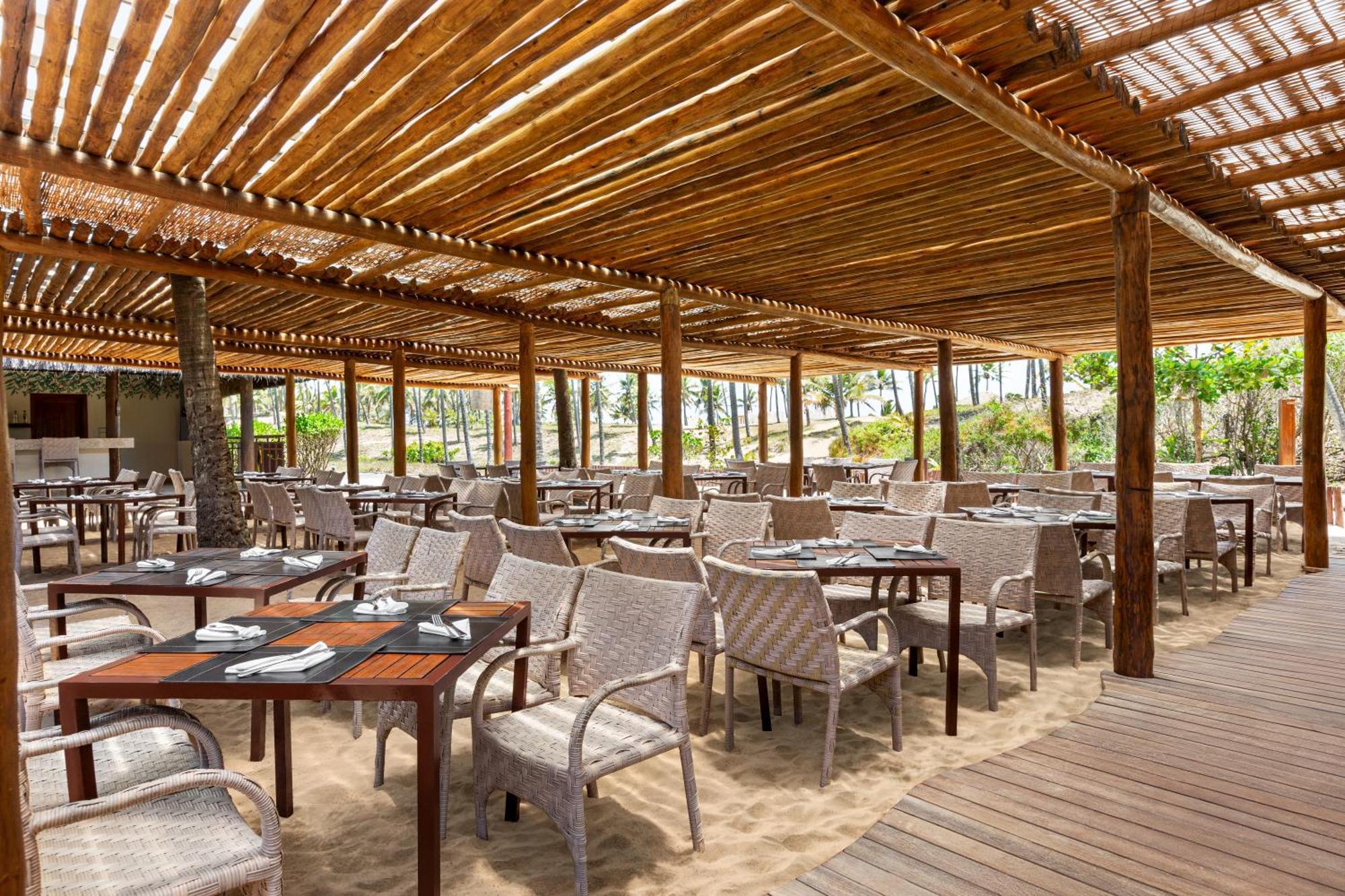 Grand Palladium Imbassai Resort & Spa Exterior photo